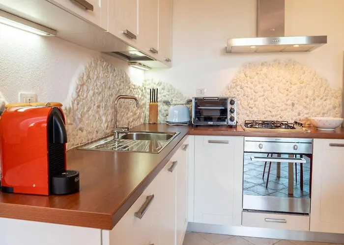 Tatil Evi Victoria 1.5 Km From The - Happy