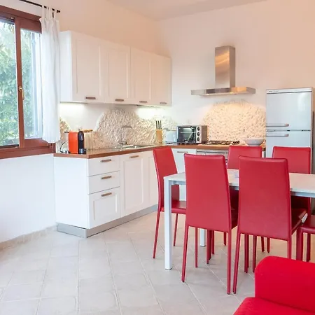 Сasa de vacaciones Victoria 1.5 Km From The - Happy